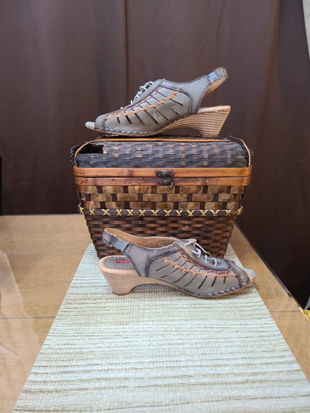 Pikolinos Cutout Whipstitch Stacked Heel Peep Toe Sandals Size EU 39/ US 8(fits